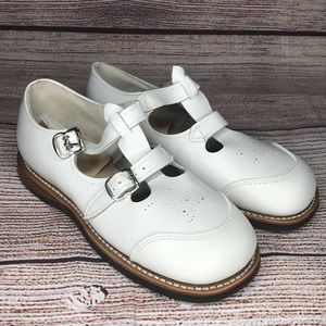 Vintage Girls Mary Janes Size 11 E Brand New!